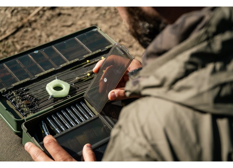 ARMOURY TACKLE BOX RIDGE MONKEY